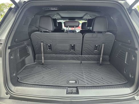 Used 2026 Chevrolet Traverse Z71 AWD/4WD image 13