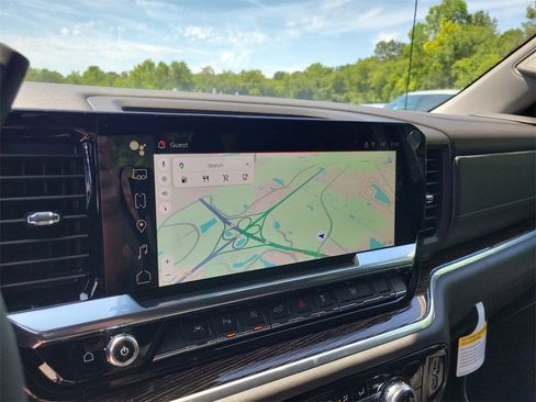 New 2025 GMC Sierra 1500 SLE w/ Preferred Package image 21