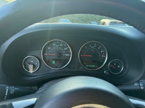 Used 2016 Jeep Wrangler Unlimited Sport w/ Quick Order Package 24S AWD/4WD image 9