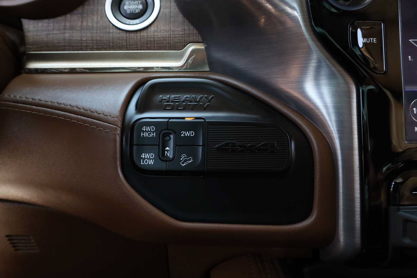 Used 2021 RAM 2500 Limited AWD/4WD image 28