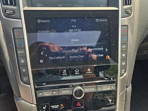 Used 2019 INFINITI Q50 Signature Edition w/ All Weather Package (L93) AWD/4WD image 12