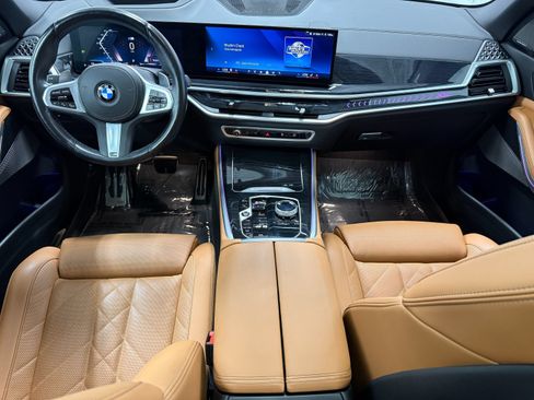 Used 2024 BMW X5 xDrive40i AWD/4WD image 15