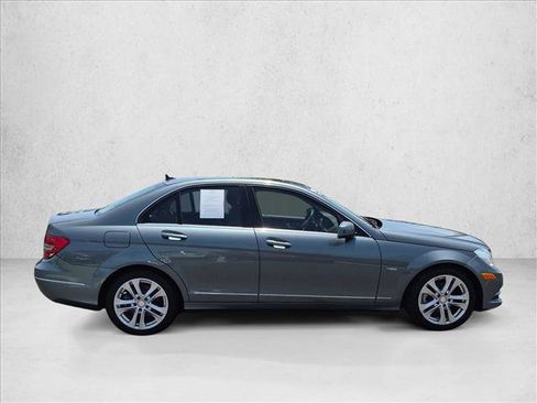 Used 2012 Mercedes-Benz C 250 Sedan image 4