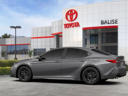 New 2026 Toyota Camry SE image 5