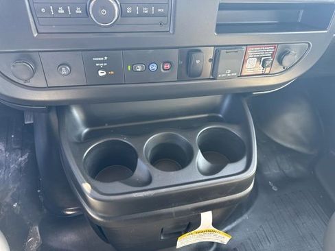 New 2025 Chevrolet Express 4500 w/ Power Convenience Package RWD image 15