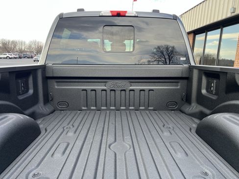 New 2026 Ford F350 XLT w/ XLT Premium Package AWD/4WD image 9
