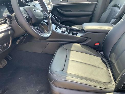 New 2026 Jeep Grand Cherokee Limited w/ Limited Altitude Package RWD image 42