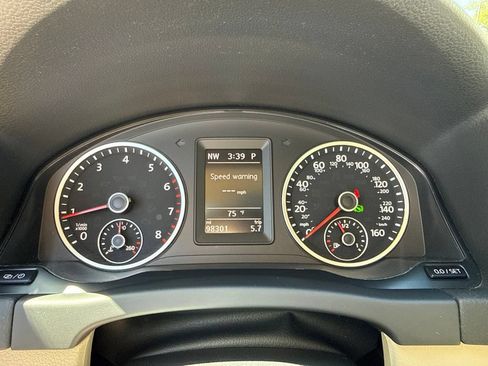 Used 2017 Volkswagen Tiguan Wolfsburg Edition AWD/4WD image 15