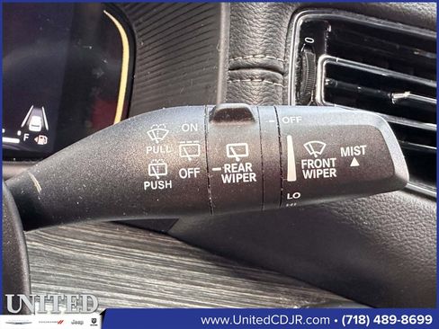 Used 2022 Jeep Wagoneer Series II image 31