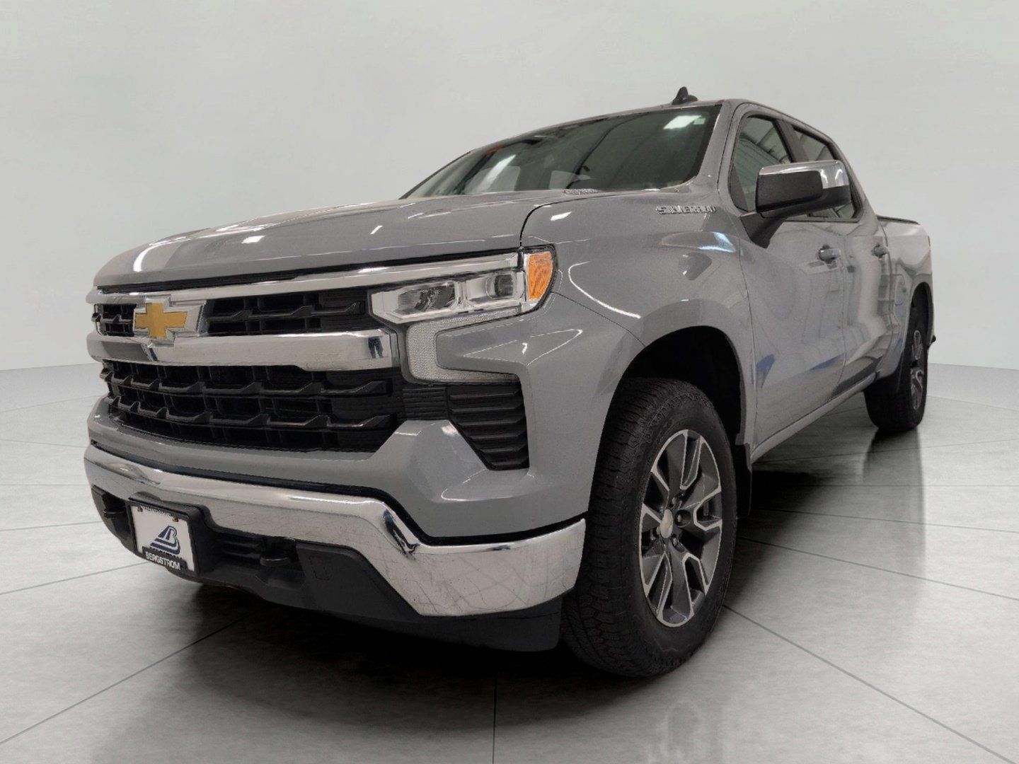 Used 2024 Chevrolet Silverado 1500 LT AWD/4WD image 12
