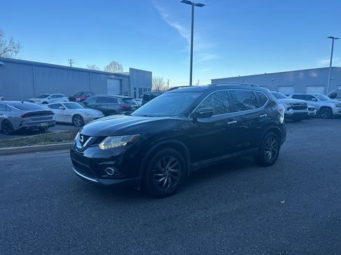 Used 2015 Nissan Rogue SL w/ SL Premium Package image 7