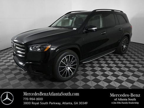 New 2026 Mercedes-Benz GLS 450 4MATIC image 1