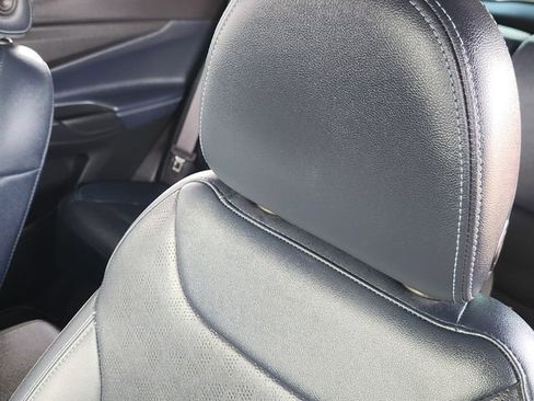 Used 2022 Chevrolet Bolt EUV Premier FWD image 23