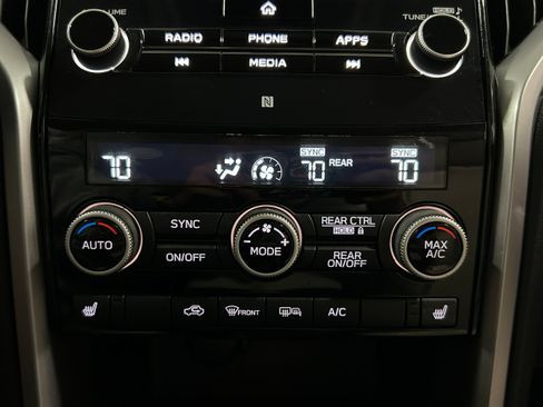 Used 2020 Subaru Ascent Limited w/ Popular Package #2A AWD/4WD image 9