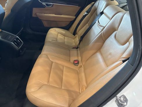 Used 2018 Volvo S90 T5 Momentum w/ Convenience Package AWD/4WD image 30