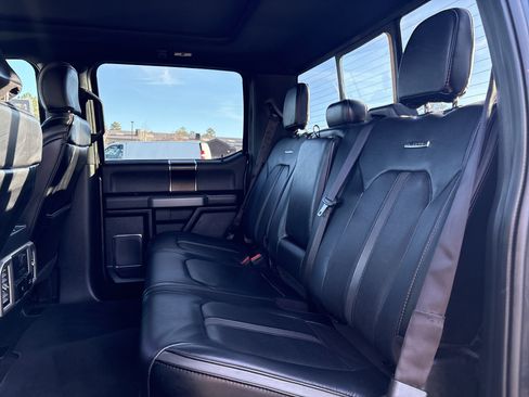 Used 2020 Ford F150 Platinum w/ Equipment Group 701A Luxury image 17