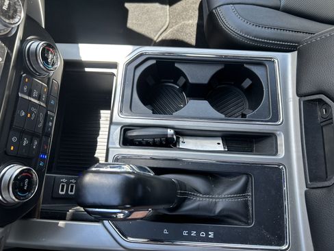 Used 2020 Ford F150 Lariat w/ Equipment Group 502A Luxury image 30