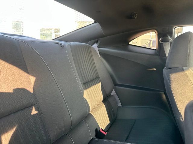Used 2011 Chevrolet Camaro LS RWD image 9