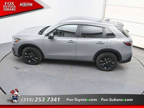 Used 2024 Honda HR-V Sport image 30