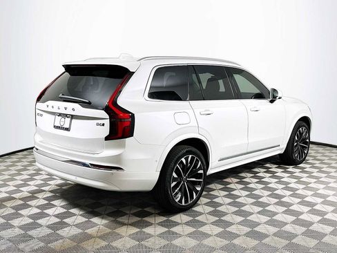 New 2025 Volvo XC90 B6 Plus w/ Protection Package Premier image 7