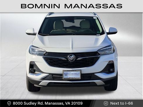 Used 2022 Buick Encore GX Essence w/ Experience Buick Package image 2