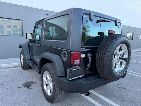 Used 2013 Jeep Wrangler Sport AWD/4WD image 7