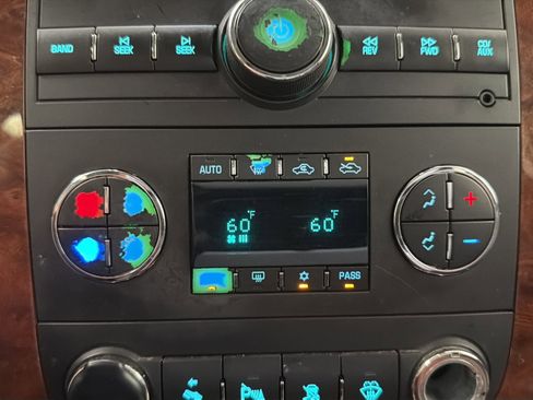 Used 2008 Chevrolet Avalanche LTZ w/ LTZ Preferred Equipment Group RWD image 27