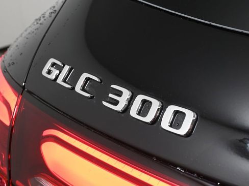New 2026 Mercedes-Benz GLC 300 GLC 300 image 35