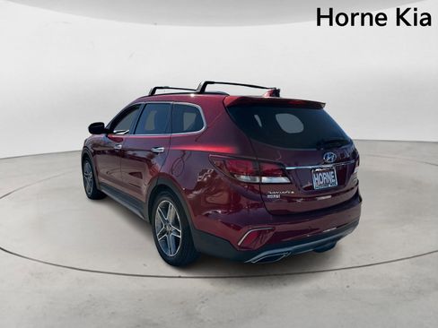 Used 2017 Hyundai Santa Fe Limited image 5