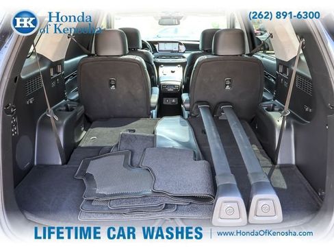 Used 2022 Hyundai Palisade Limited w/ Cargo Package AWD/4WD image 27