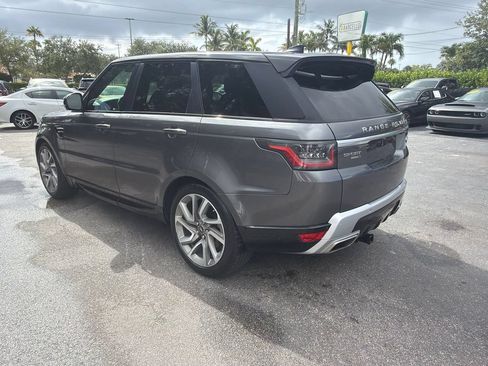 Used 2018 Land Rover Range Rover Sport HSE AWD/4WD image 3