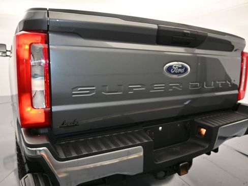 Used 2025 Ford F250 XLT AWD/4WD image 22