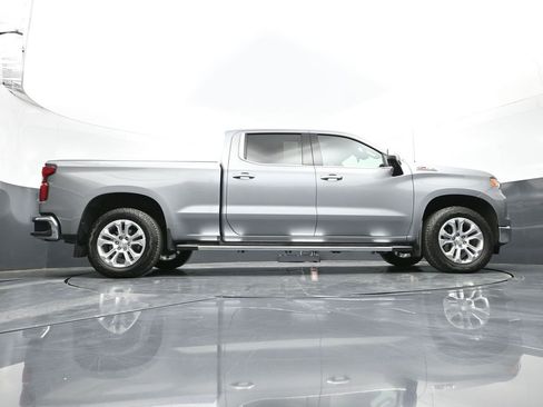 Used 2024 Chevrolet Silverado 1500 LTZ AWD/4WD image 47