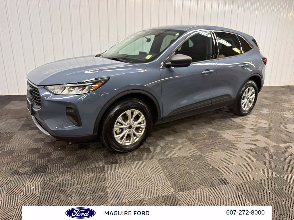 Used 2024 Ford Escape Active AWD/4WD image 8