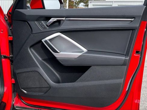 Used 2019 Audi Q3 2.0T Premium image 20