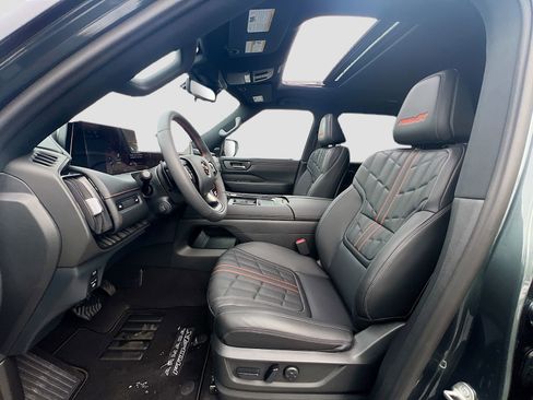 New 2026 Nissan Armada PRO-4X AWD/4WD image 22