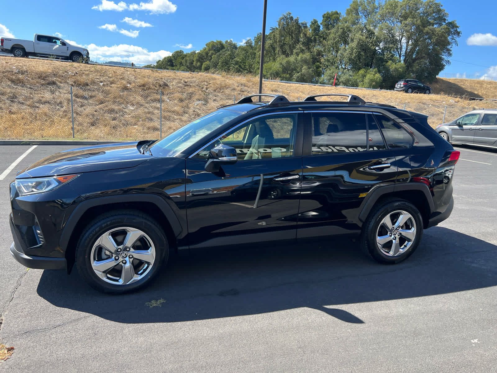 Used 2020 Toyota RAV4 Limited AWD/4WD image 7
