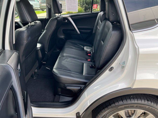 Used 2016 Toyota RAV4 Limited AWD/4WD image 28