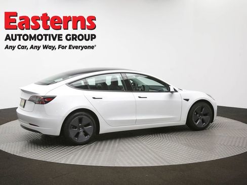 Used 2023 Tesla Model 3 Standard Range image 38