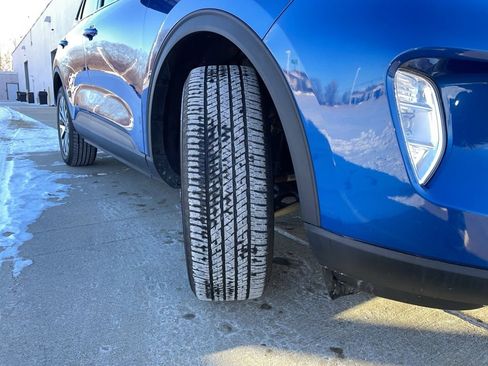 Used 2022 Ford Escape Titanium image 16