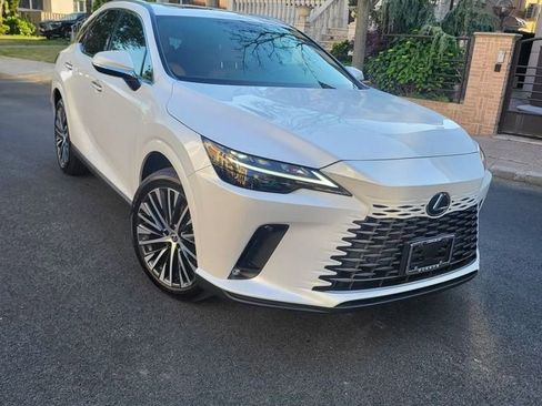 Used 2023 Lexus RX 350 w/ Accessory Package (Z1) AWD/4WD image 3