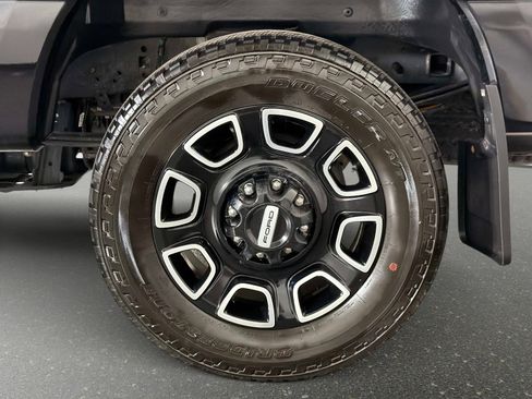 Used 2025 Ford F250 Platinum AWD/4WD image 11