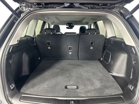 Certified 2024 Jeep Grand Cherokee Limited 4xe w/ Trailer Tow Package image 8