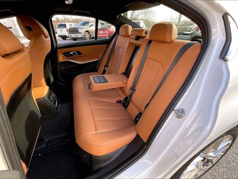 Used 2025 BMW 430i xDrive Coupe w/ M Sport Package image 21