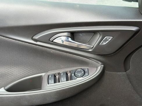 Used 2023 Chevrolet Malibu RS FWD image 17