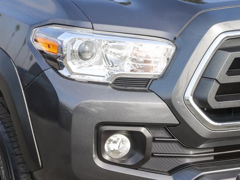 Used 2023 Toyota Tacoma SR5 image 4