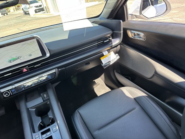Used 2025 Hyundai Ioniq 6 SEL AWD/4WD image 16