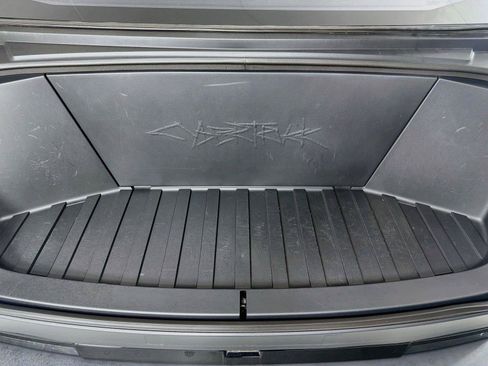 Used 2024 Tesla Cybertruck AWD Crew Cab image 30