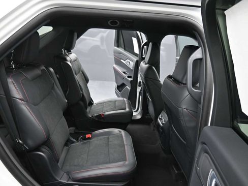 New 2026 Ford Explorer ST image 19