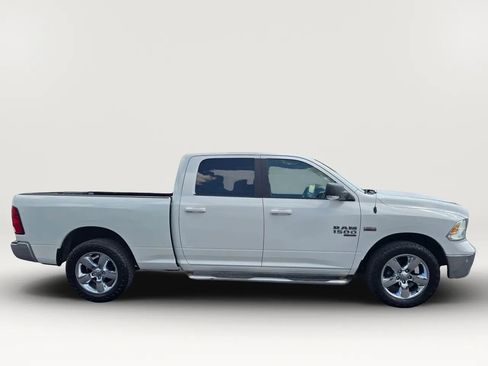 Used 2019 RAM 1500 Big Horn AWD/4WD image 5